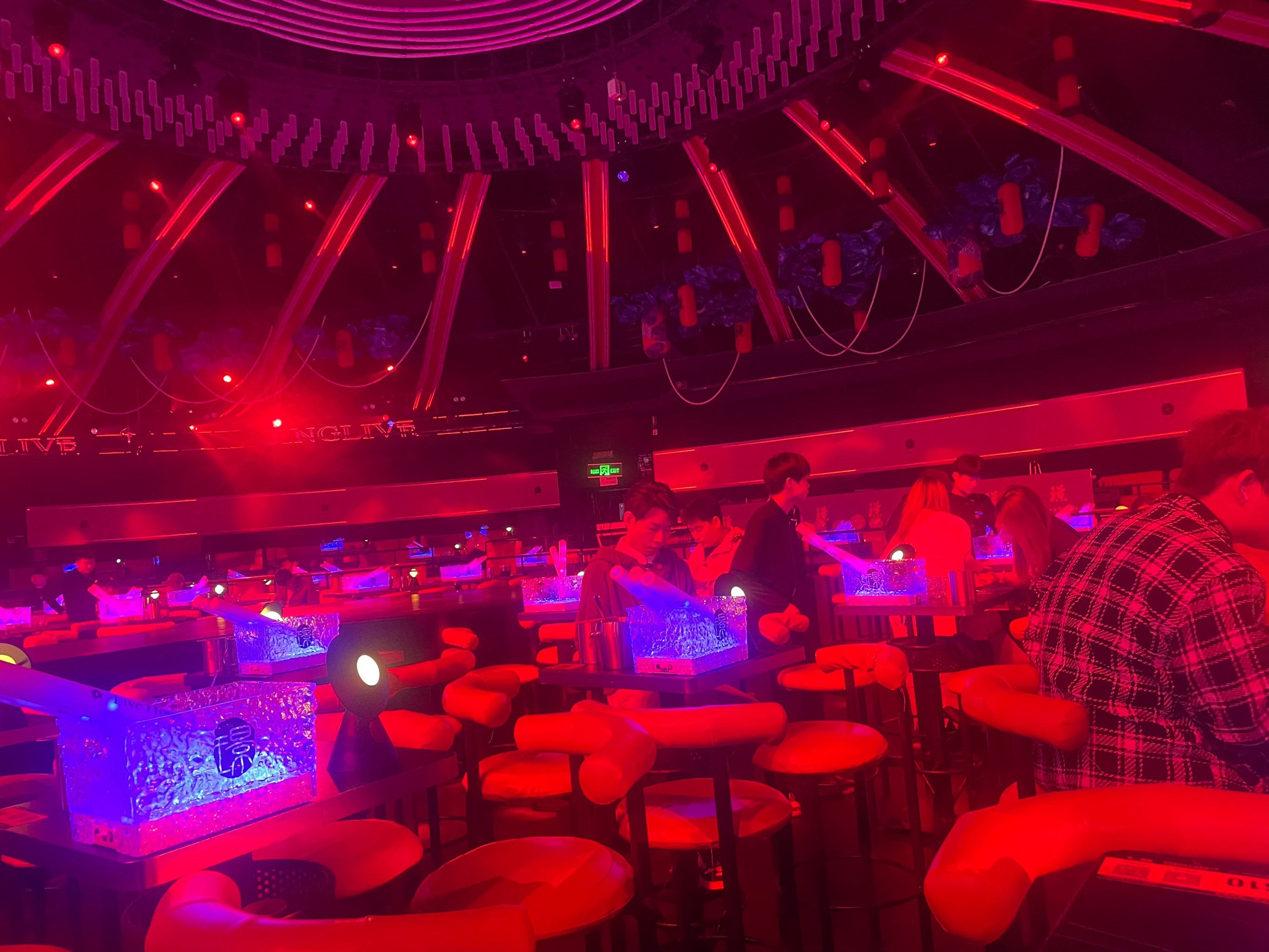 兰州商务ktv中低端区别解析-城关区ktv预订